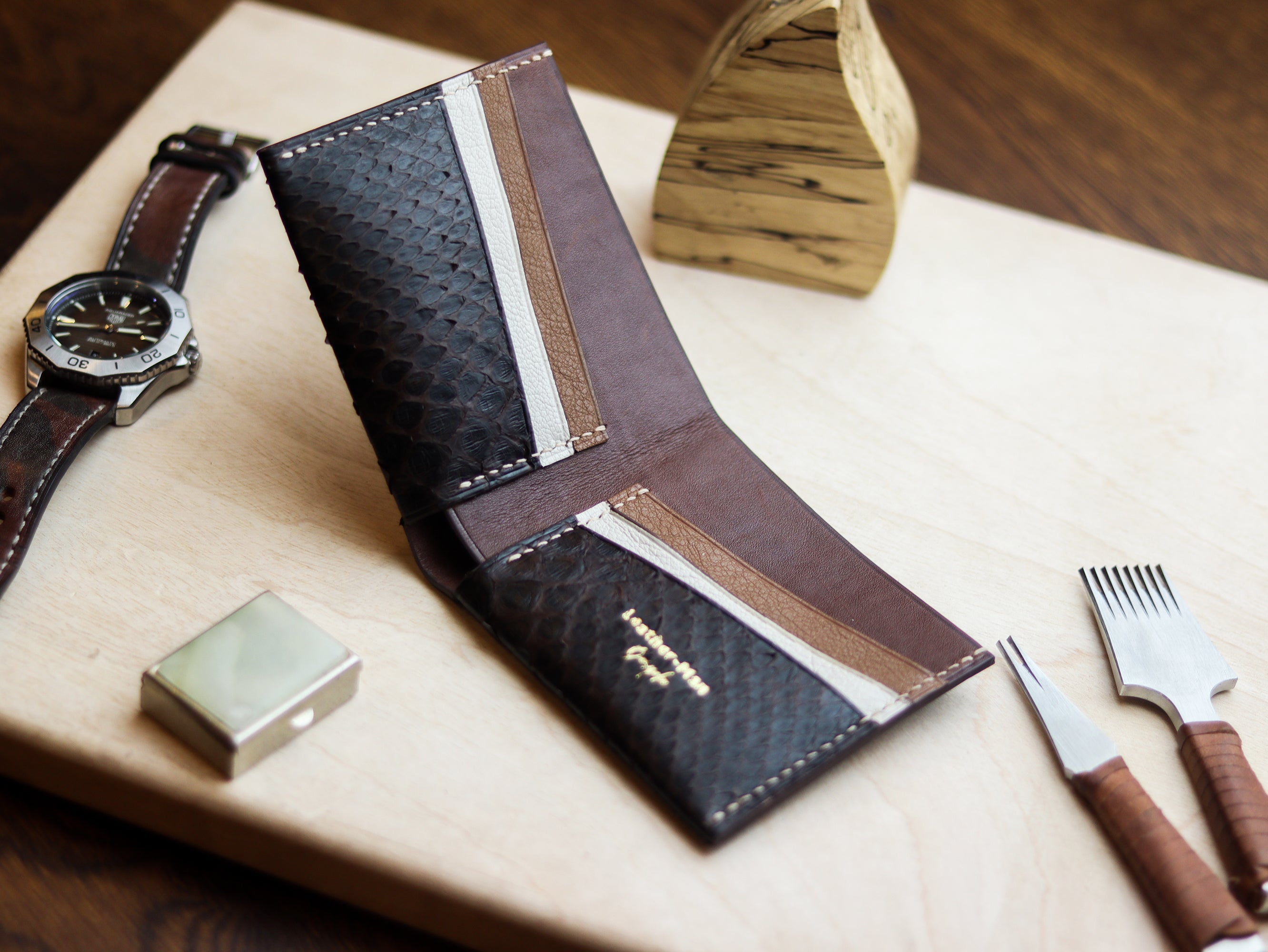 ATTICUS - HICKORY BROWN PYTHON SKIN